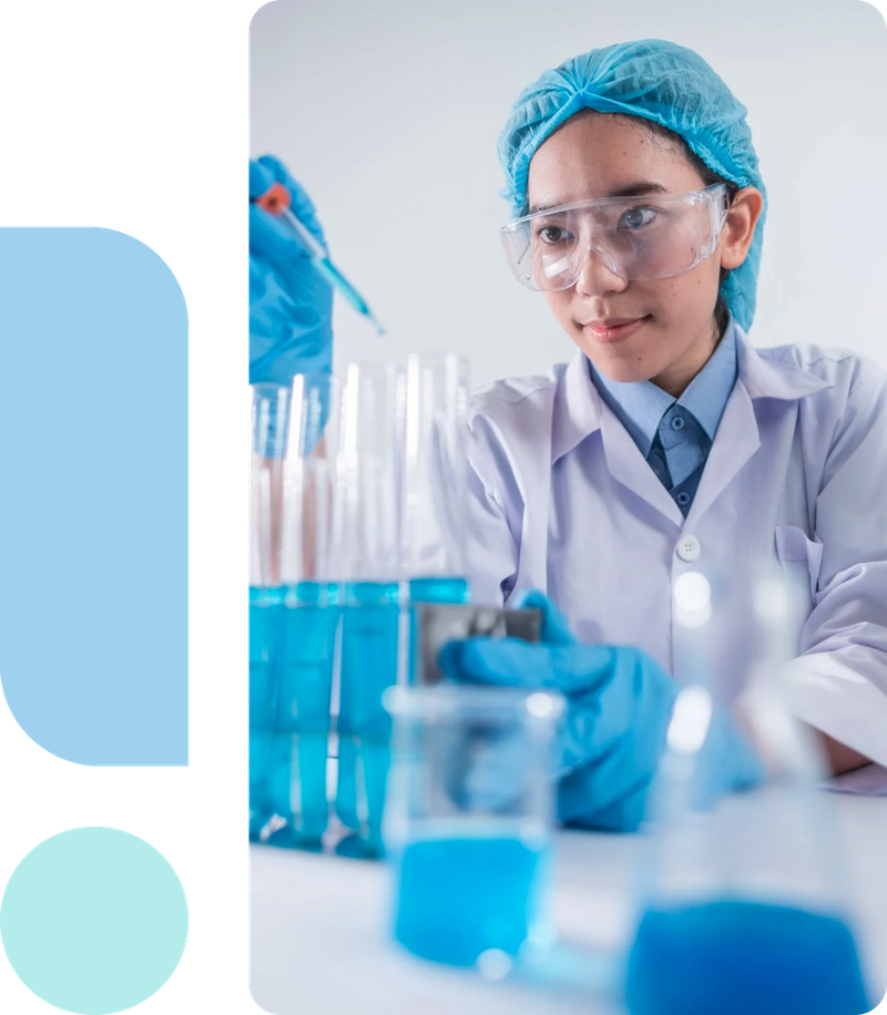 Laboratory professional working on customized health screening solutions